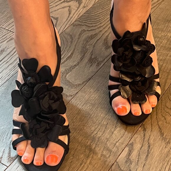 High Heels Black Leather, Fabric, and Baubles Floral Pattern Ramon Tenza Size 6 - Picture 5 of 7